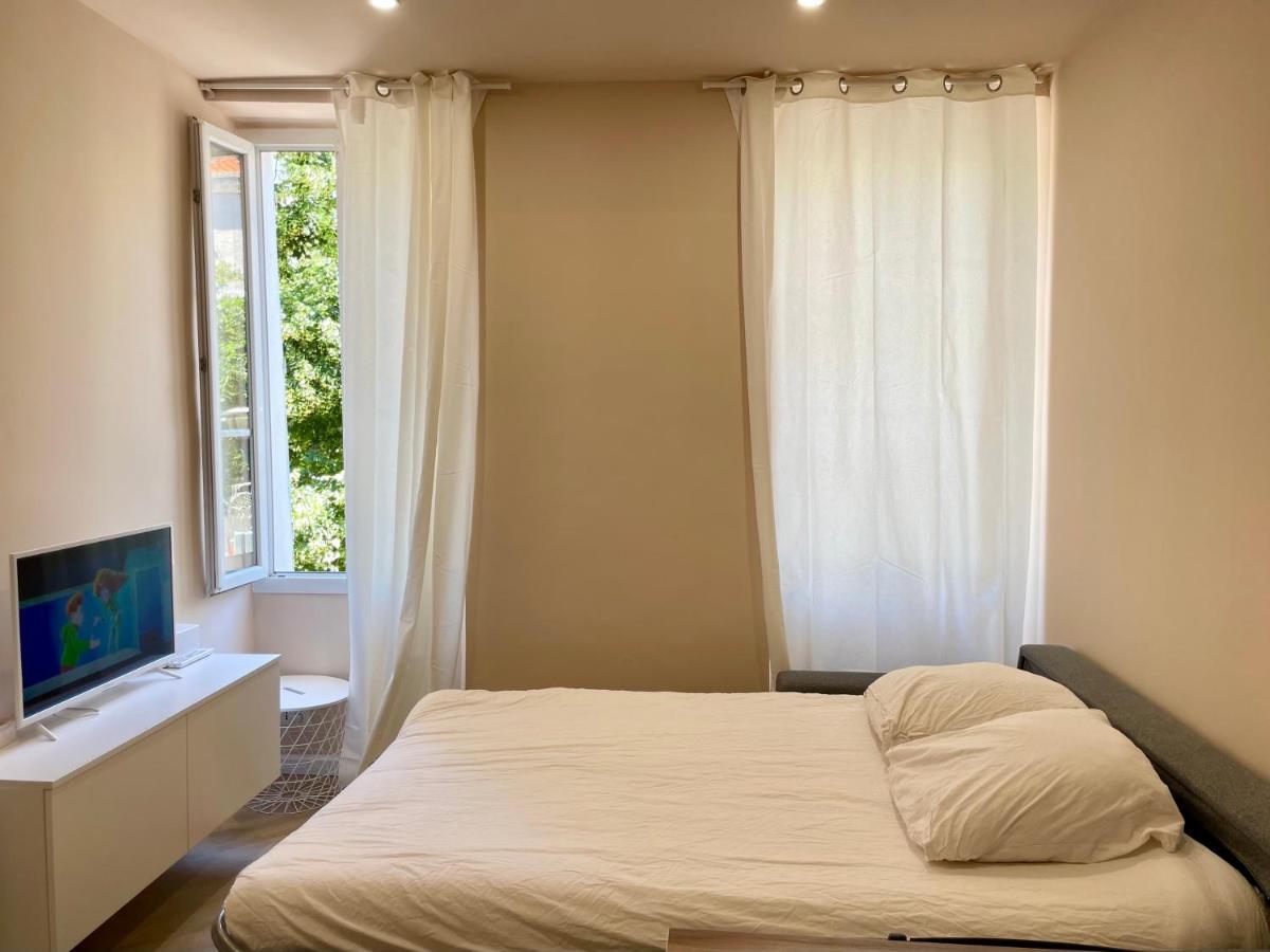Apartamento Studio Malibu Central, Lumineux Et Confortable Hyères Exterior foto